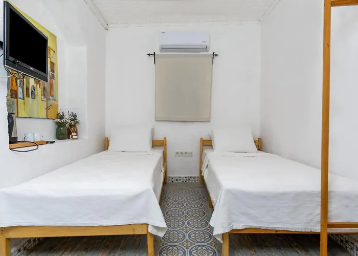 Woodstock Otel 2*