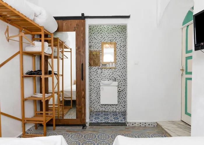Woodstock Otel
