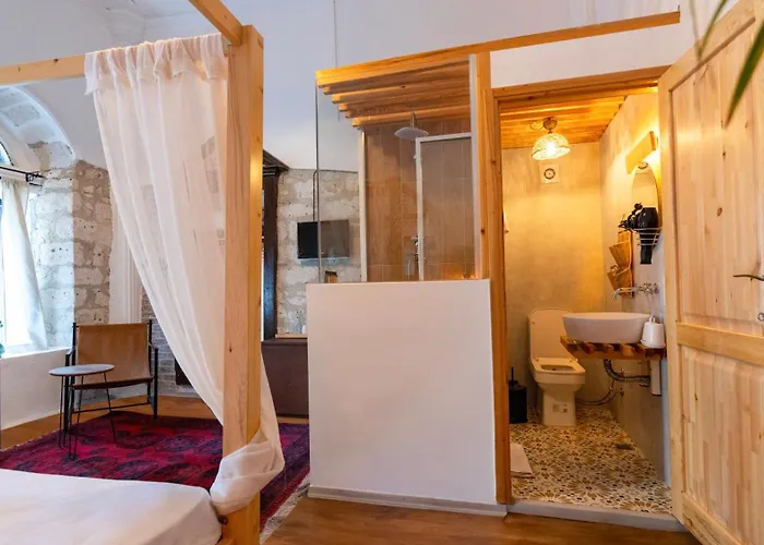 Otel Woodstock 2*
