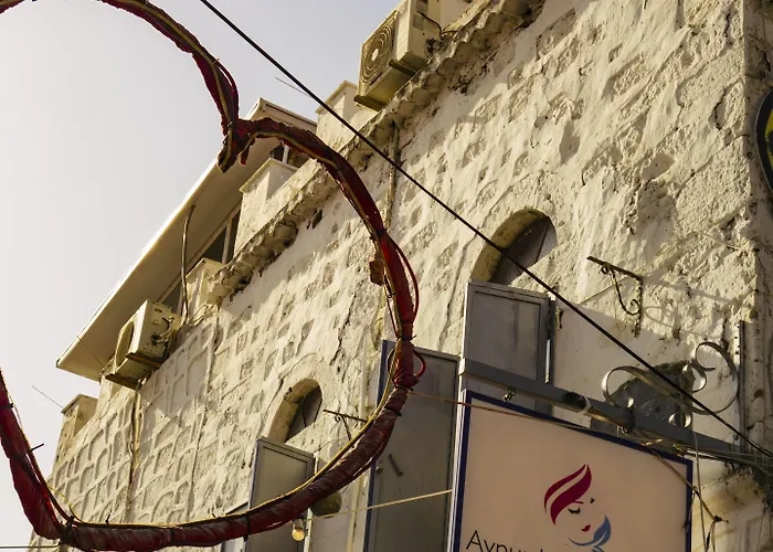 Woodstock Otel 2*