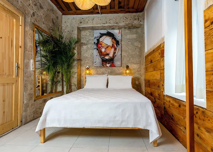 Woodstock Otel