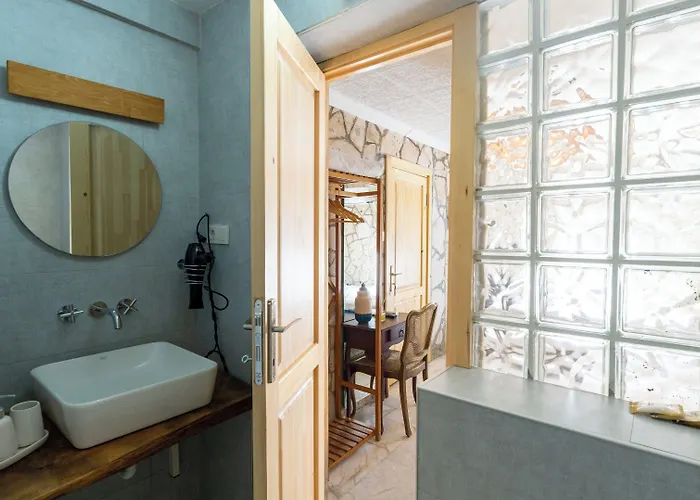 Woodstock Otel Alaçatı