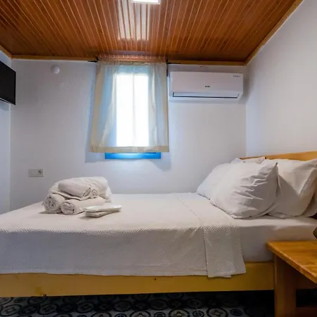 Hotel Woodstock