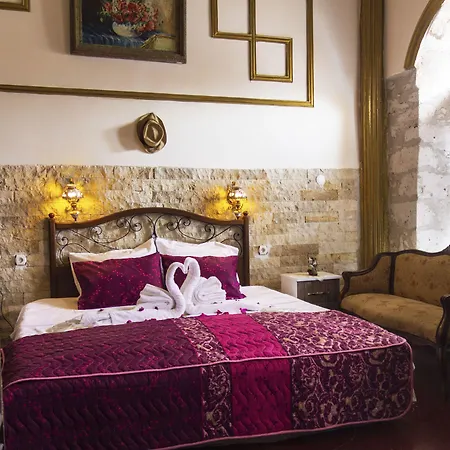 Woodstock Hotel 2*