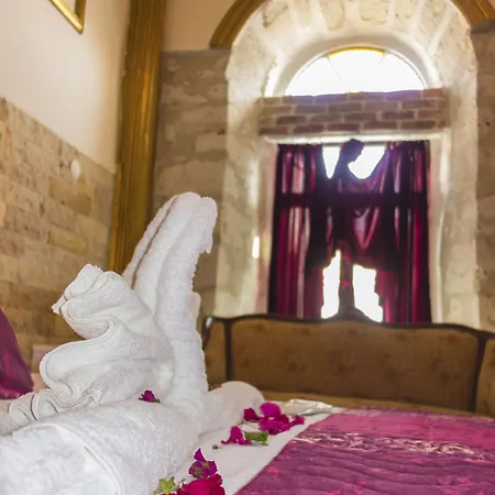 Woodstock Hotel 2*