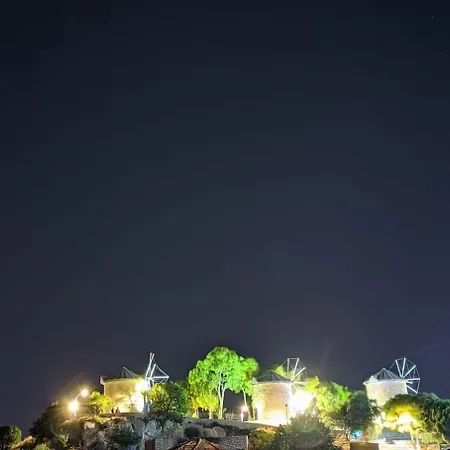 Woodstock 2* Alaçatı