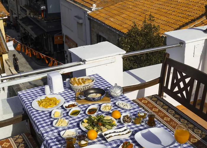 Woodstock 2* Alaçatı